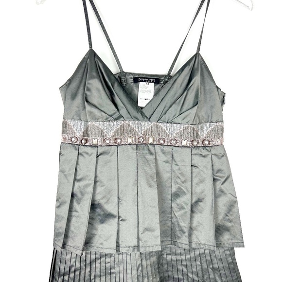 Patrizia Pepe Firenze Pleated Tiered Camisole Top. Metallic Grey. Size US 8 - Picture 2 of 13